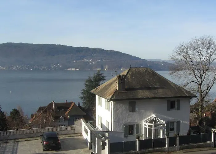 Villa Le Lac Cottage Au Bord Du Lac D\'Annecy - Chambre Chez L\'Habitant - Les Terrasses Du Lac